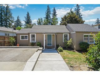 16122 Ne GLISAN St, Portland, OR 97230