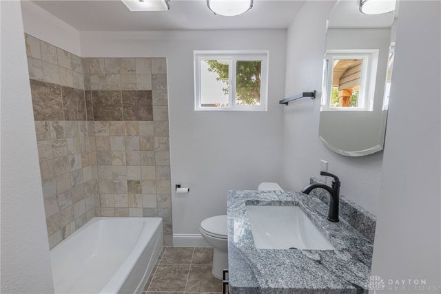 4124 Rosehill Drive, Beavercreek, OH 45431