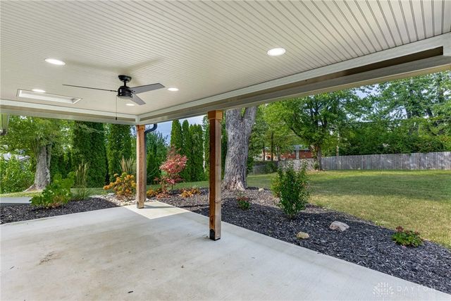 4124 Rosehill Drive, Beavercreek, OH 45431