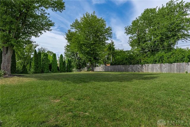 4124 Rosehill Drive, Beavercreek, OH 45431