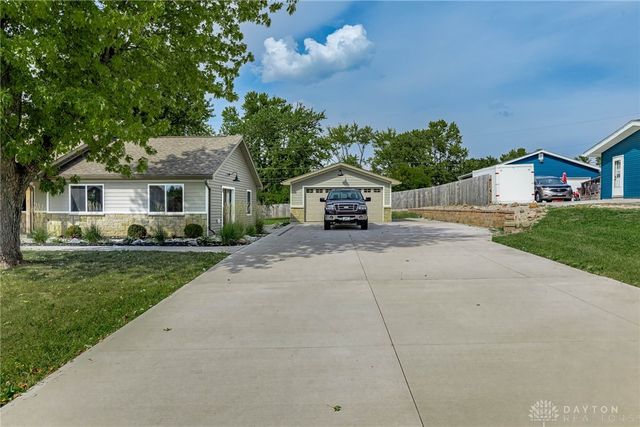 4124 Rosehill Drive, Beavercreek, OH 45431