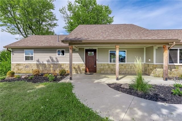 4124 Rosehill Drive, Beavercreek, OH 45431