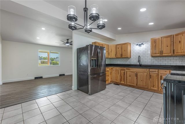 4124 Rosehill Drive, Beavercreek, OH 45431