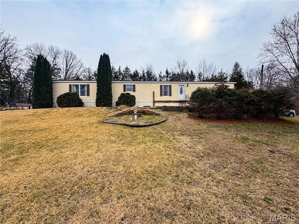5868 State Road B, Hillsboro, MO 63050
