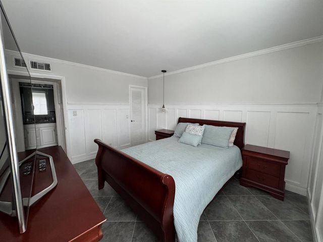 510 Flanders K, Delray Beach, FL 33484