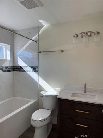 1319 Amapola Avenue, Torrance, CA 90501