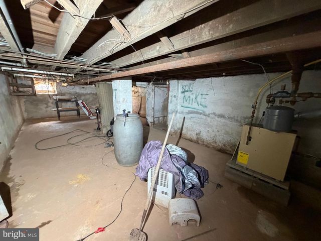 418 DERSTINE AVE, Lansdale, PA 19446