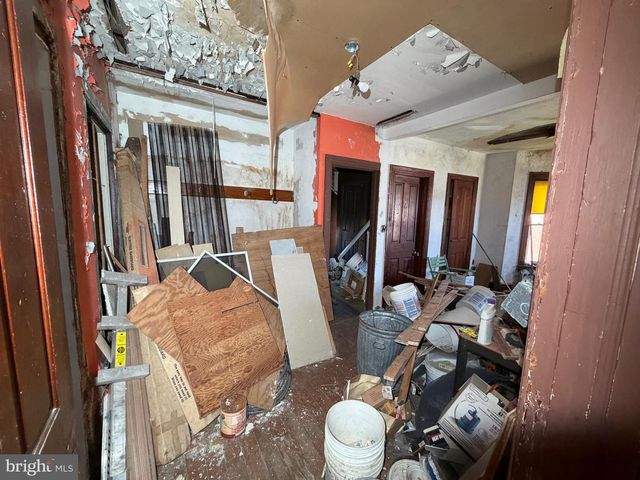 418 DERSTINE AVE, Lansdale, PA 19446