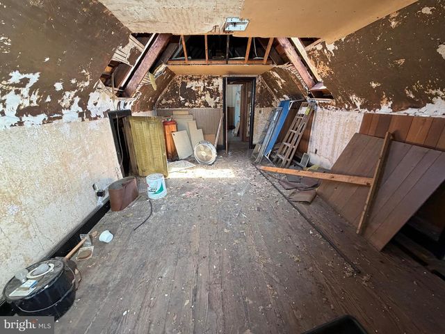 418 DERSTINE AVE, Lansdale, PA 19446