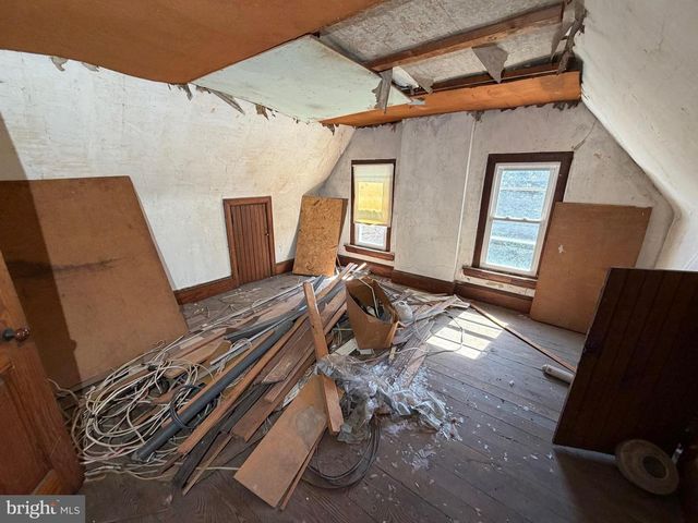 418 DERSTINE AVE, Lansdale, PA 19446