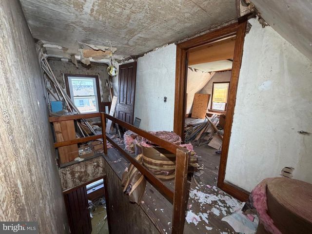 418 DERSTINE AVE, Lansdale, PA 19446