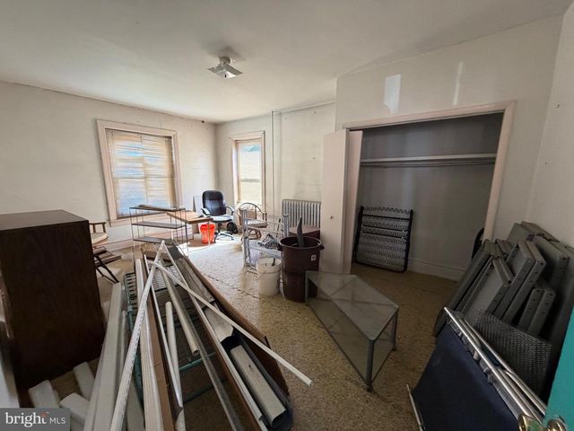 418 DERSTINE AVE, Lansdale, PA 19446