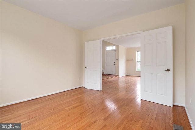 7912 KARA CT, Greenbelt, MD 20770