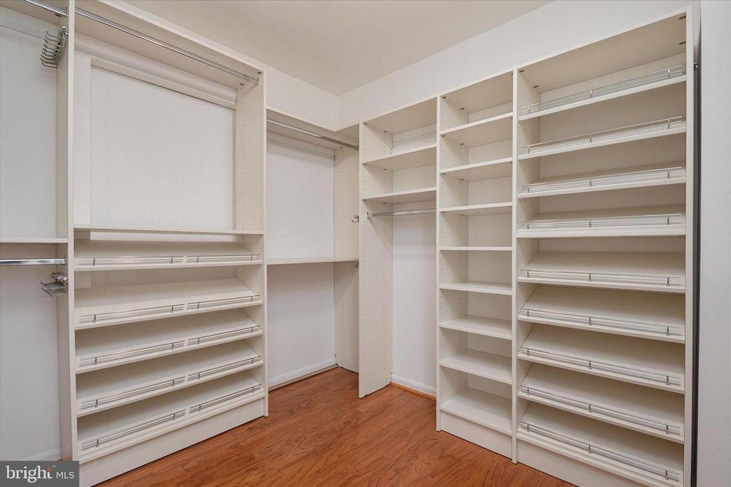 Image 26 of property listing at 7912 KARA CT, Greenbelt, MD 20770