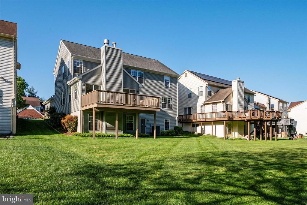 Image 47 of property listing at 7912 KARA CT, Greenbelt, MD 20770