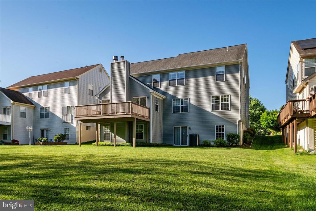 Image 48 of property listing at 7912 KARA CT, Greenbelt, MD 20770