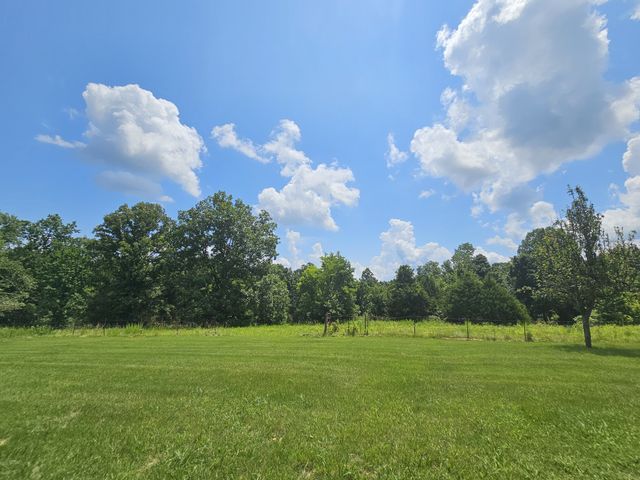 2305 Highway 46, Indian Mound, TN 37079