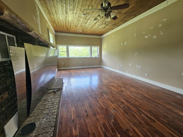 2305 Highway 46, Indian Mound, TN 37079