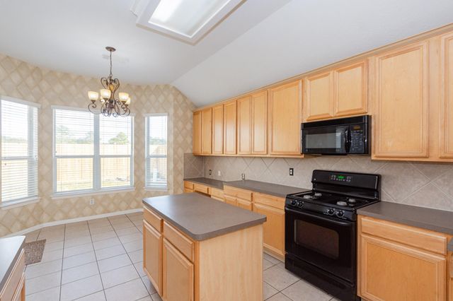 4319 Dow Way, Pasadena, TX 77505