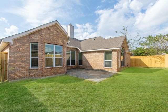 4319 Dow Way, Pasadena, TX 77505