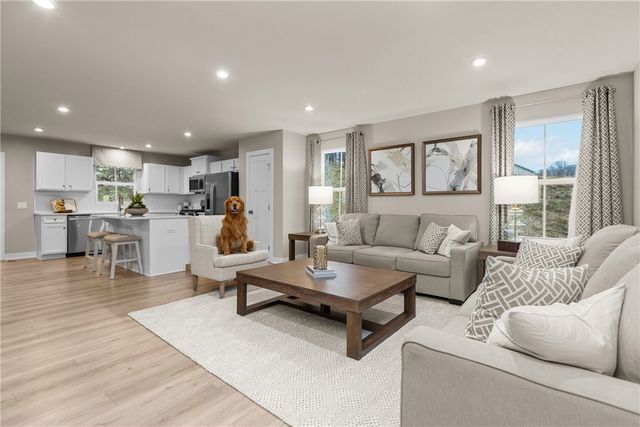 10 Maple Hill, South Franklin, PA 15301