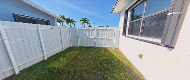 10955 SW 217th Ter, Miami, FL 33170