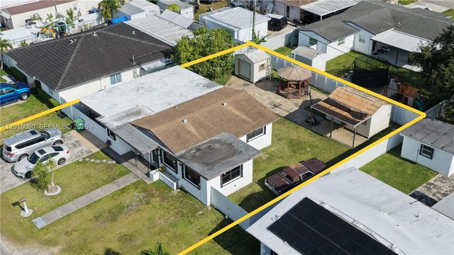 10955 SW 217th Ter, Miami, FL 33170