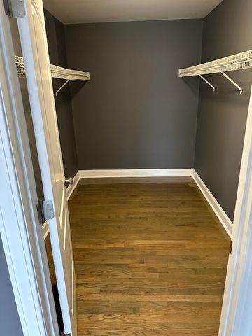 16049 Wood Street, Harvey, IL 60426