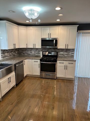 16049 Wood Street, Harvey, IL 60426