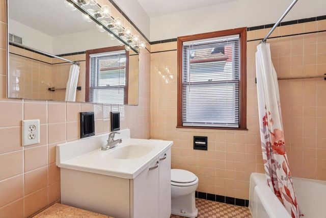 311 N 66th STREET, Milwaukee, WI 53213