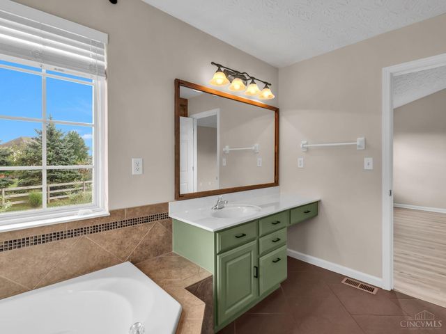 7455 Airy View Drive, Liberty Twp, OH 45044