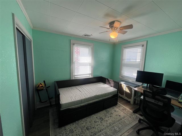 101 Georgia Avenue, Long Beach, NY 11561