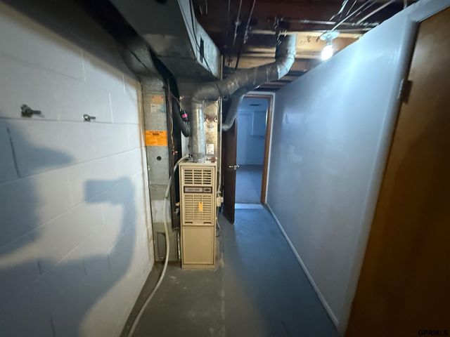 7130 Englewood Drive, Lincoln, NE 68510