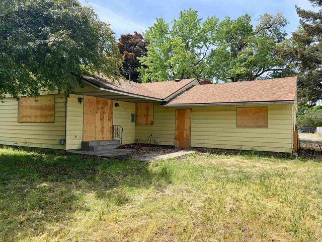 1010 N Fox Rd, Spokane, WA 99206