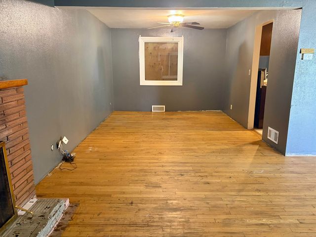 1010 N Fox Rd, Spokane, WA 99206