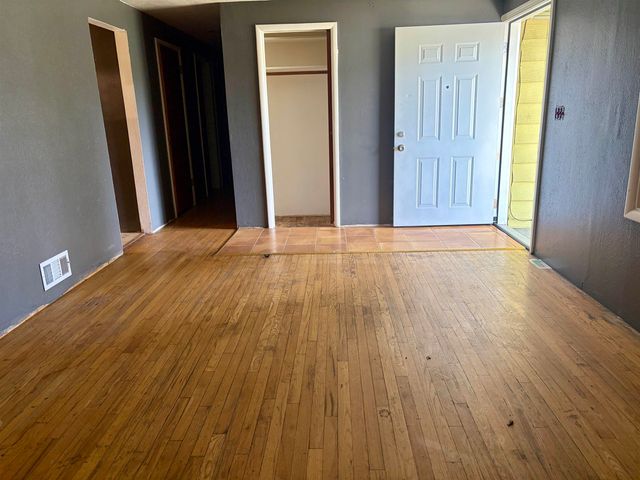 1010 N Fox Rd, Spokane, WA 99206