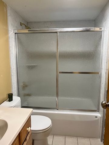 146 Marble St 505, Stoneham, MA 02180