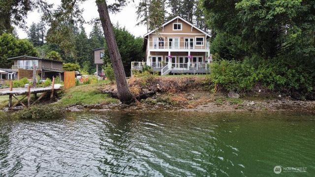 5744 Lagoon Lane NW, Gig Harbor, WA 98335