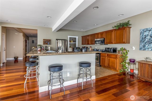 5744 Lagoon Lane NW, Gig Harbor, WA 98335