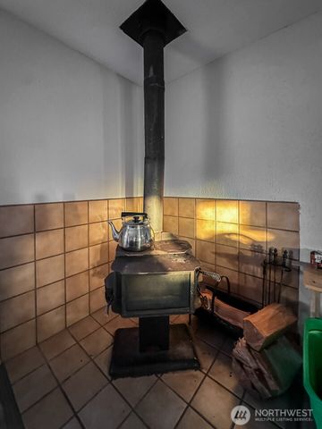 971 Point Brown Avenue SE, Ocean Shores, WA 98569