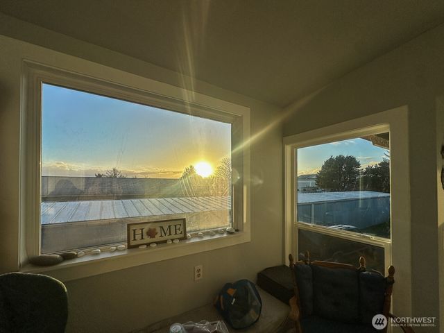 971 Point Brown Avenue SE, Ocean Shores, WA 98569