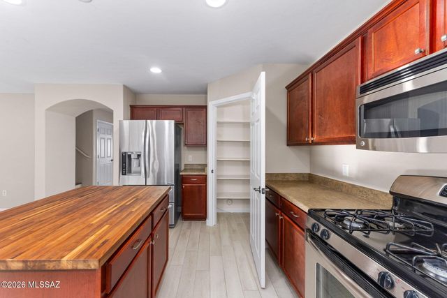 151 W James L Sullivan Street, Vail, AZ 85641