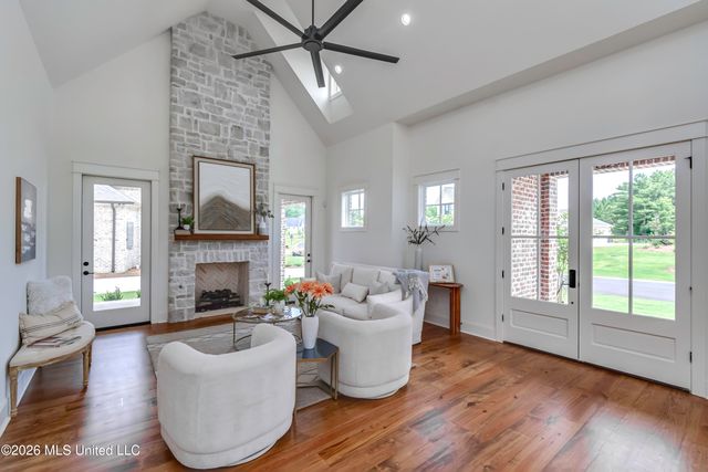 624 Big Valley Loop, Flowood, MS 39232