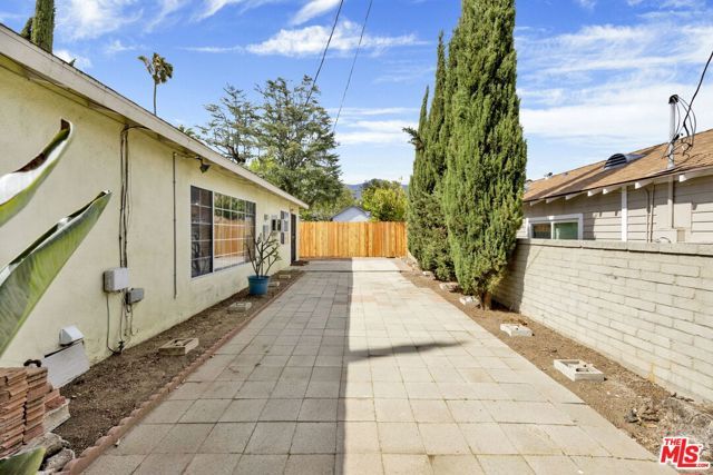 3928 Mountain View Avenue, Pasadena, CA 91107