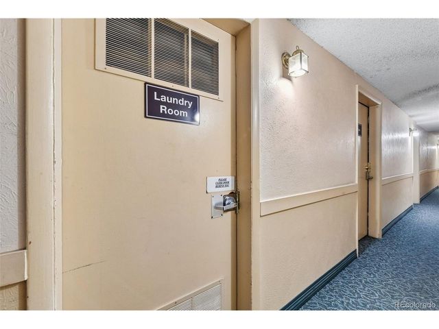 1008 N Corona St 502, Denver, CO 80218