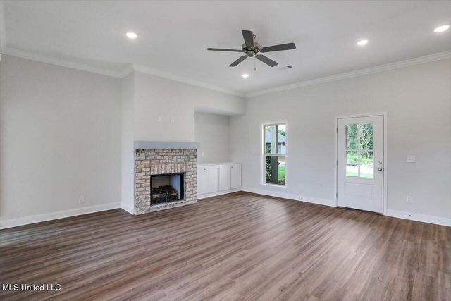 642 Westfield Drive, Pearl, MS 39208