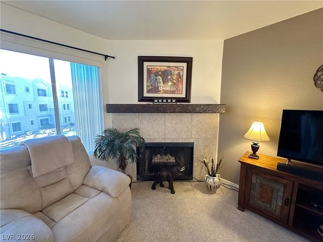 2076 Mesquite Lane 302, Laughlin, NV 89029