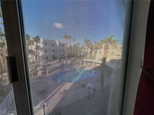 2076 Mesquite Lane 302, Laughlin, NV 89029