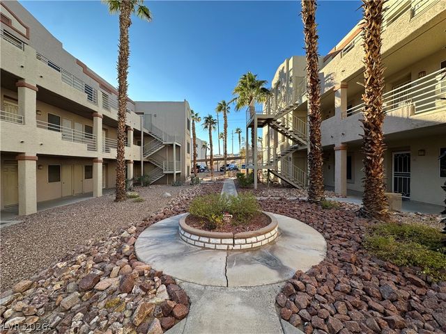 2076 Mesquite Lane 302, Laughlin, NV 89029