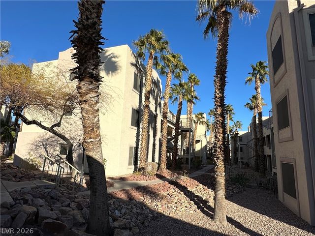 2076 Mesquite Lane 302, Laughlin, NV 89029